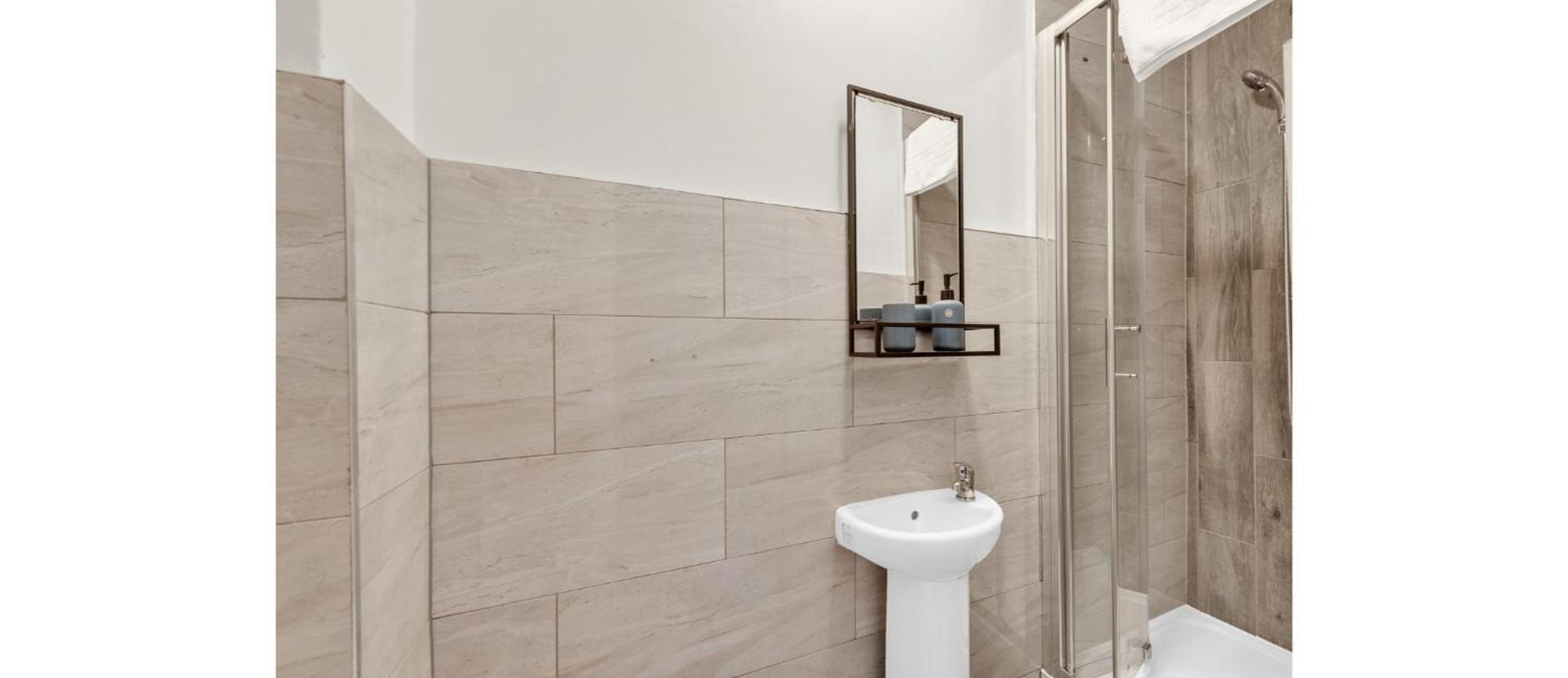 Blue Harmony: A Cozy Retreat Appartamento *